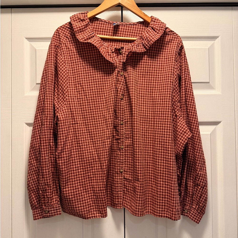 Old Navy Women’s Rust and Pink Plaid Button Down Shirt with Ruffle Collar